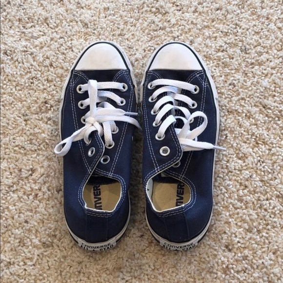 Converse - Picture 1 of 3